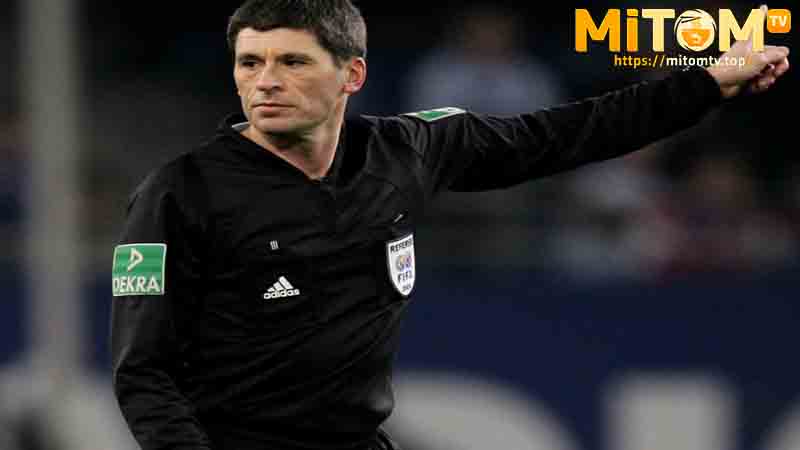 Tìm hiểu tổng quan về trọng tài Markus Merk